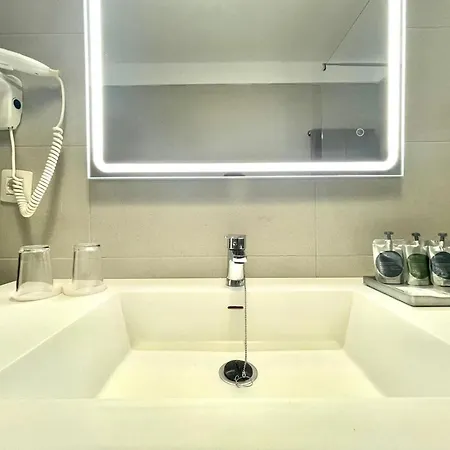 Apartment One Bedroom With Pool Views, Wifi In Puerto Del Carmen Puerto del Carmen (Lanzarote)
