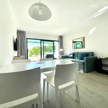 One Bedroom With Pool Views, Wifi In Puerto Del Carmen *