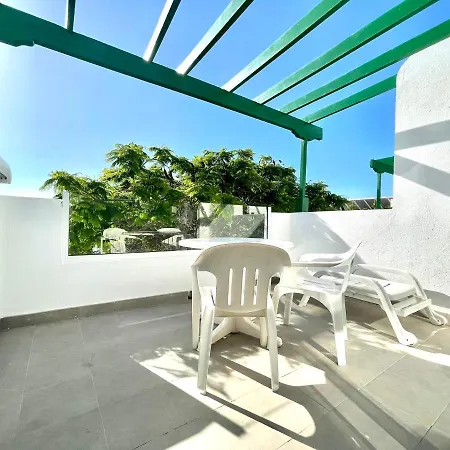 One Bedroom With Pool Views, Wifi In Puerto Del Carmen Apartment Puerto del Carmen (Lanzarote)