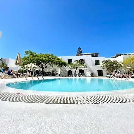 One Bedroom With Pool Views, Wifi In Puerto Del Carmen * Puerto del Carmen (Lanzarote)