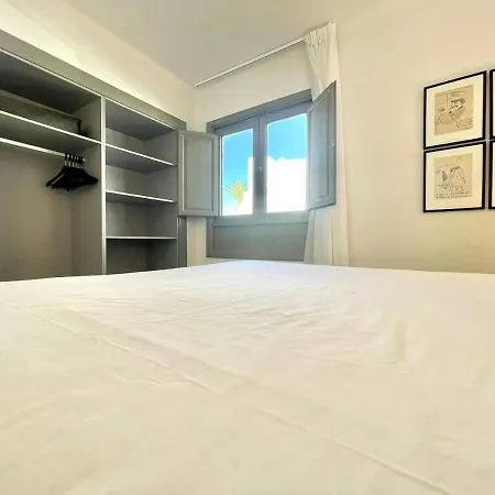 One Bedroom With Pool Views, Wifi In Puerto Del Carmen Апартаменти Пуерто-дель-Кармен